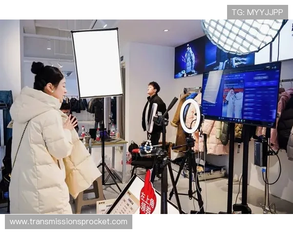 便捷真人视讯线上手机版让你随时随地享受高品质真人娱乐体验